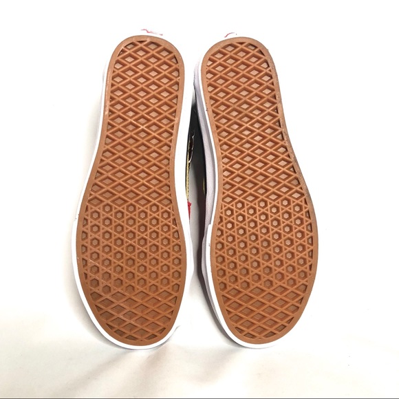 VANS SK8-Hi Marvel Captain Marvel Hi Top Shoes - Picture 8 of 8